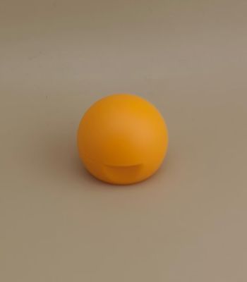 黄色いプラスチック 滑らかなマット球状蓋 化粧品ボトル