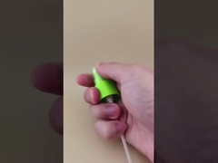 緑のスムーズな薄霧スプレーヤー K302 トリガー 化粧品ボトルのための完璧な解決策