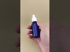 繊細なデザイン 透明 ダークブルー スムーズな丸いドロッパー ボトル 皮膚ケア