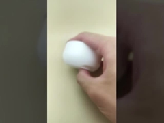 シャンプーボトルの白いプラスチック式圧縮蓋