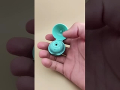 シアンプラスチック 滑らかなマット球状蓋 化粧品ボトル