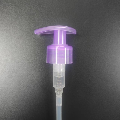 透明な紫色ボディ ローション ポンプは非1.20を- 1.50ml/Tこぼす