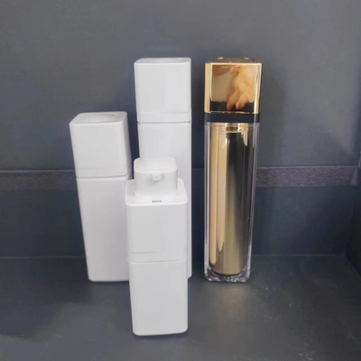 クリーム 15ML / 30ML / 50ML 用のエアレス ディスペンサー ボトルとしてスクリュー キャップ タイプ