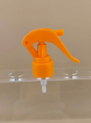 理髪用オレンジプラスチックミニトリガースプレー