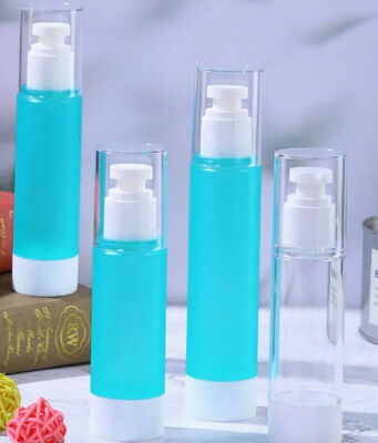 プラスチックのPP 空の化粧品 空気のないポンプローション 血清ボトル K25-1 10ml 15ml