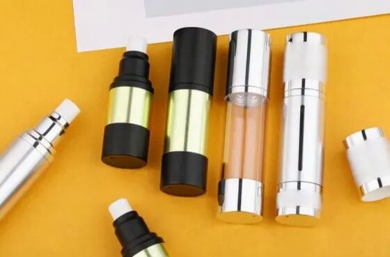 皮膚ケアクリーム セラムローションのためのプラスチック真空空の空気のないボトル