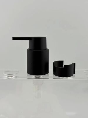 28/410 メアコンパック用クリップ付きマットブラックプラスチッククリームポンプ