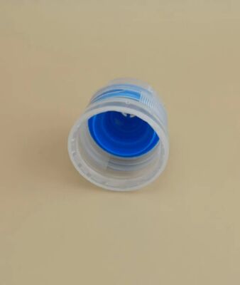 ニースデザイン クリアプラスチック 丸型リブ付きキャップ スキンケアボトル用