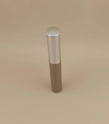女性用 ゴールデン アルミ スクリュー蓋付きのボトル目帯ブラシ