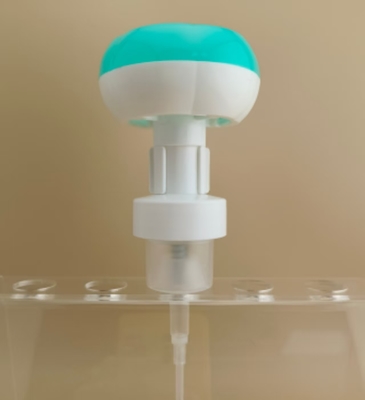 素敵なデザイン サイアン プラスチック 花の形 泡ポンプ 子供の手洗浄器のボトル