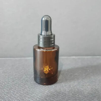 5ml 10ml 15ml 20ml 30ml 50ml 100ml エッセンシャルオイルのためのアンバーガラス滴瓶